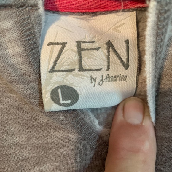 Fleece Hoodie - Breast Cancer Survivor - Picture 3 of 7